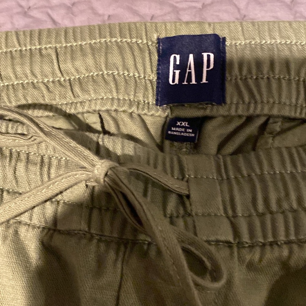 Gap cotton blend joggers, NWOT - Picture 4 of 6